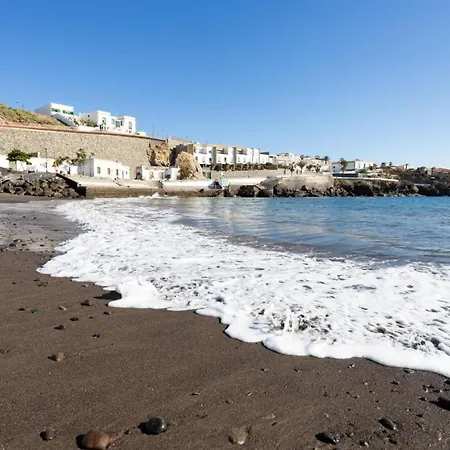 Traumwohnung Mit Meerblick! Appartamento *